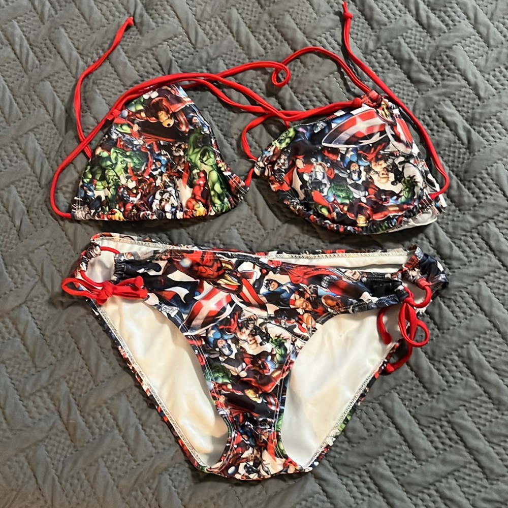 Marvel Avengers women’s bikini